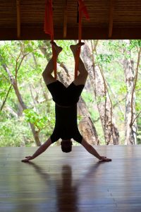 When it comes to wellness travel, few destinations rival the serene beauty and spiritual energy of Nosara Beach, Costa Rica. This coastal paradise has earned global recognition as a hub for yoga enthusiasts, holistic healing, and mindful living. Whether you’re seeking a week-long retreat to reset your mind, or a transformative journey into yoga and meditation, Nosara’s yoga retreats promise an unforgettable blend of tropical beauty, expert instruction, and soulful connection.